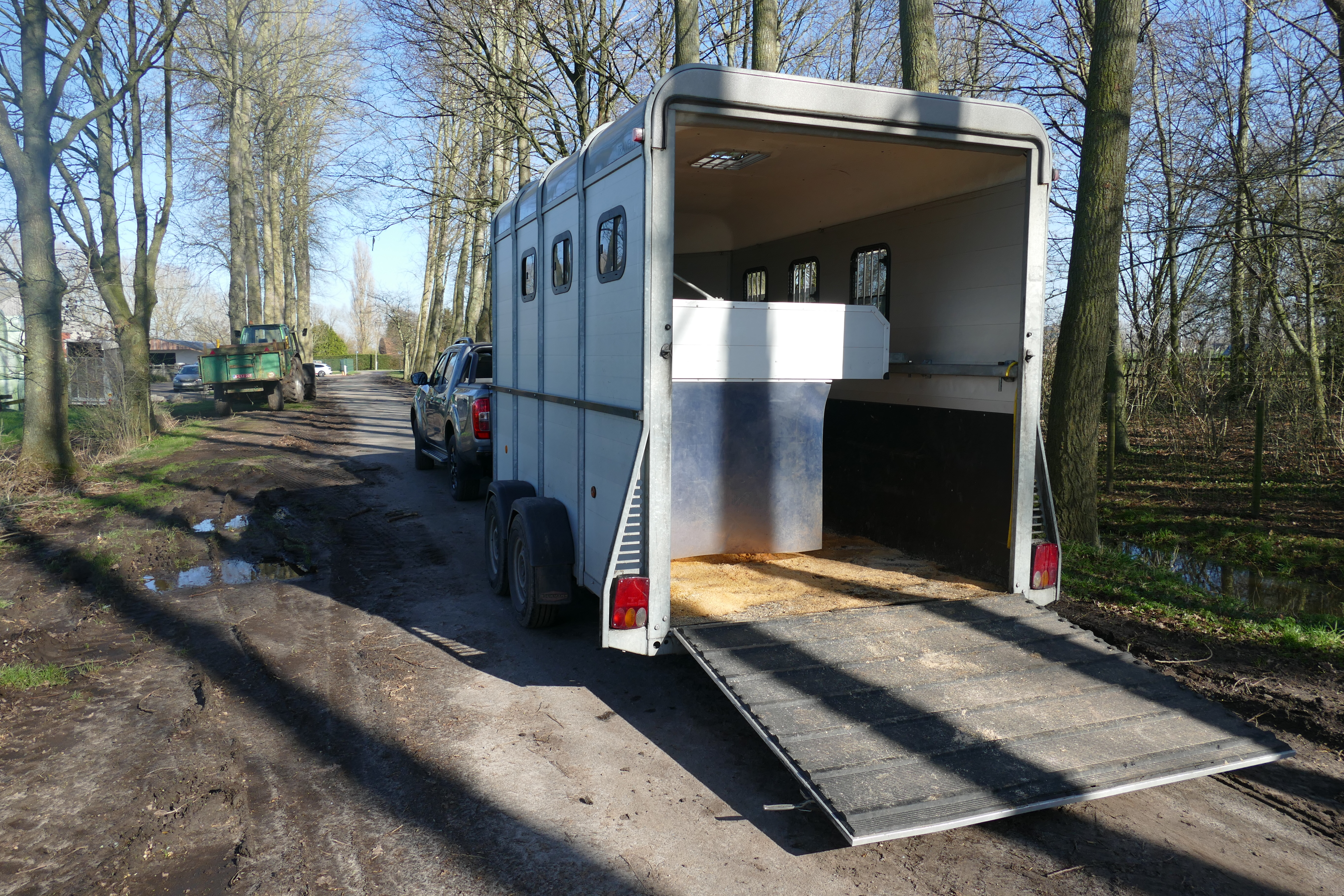 autoverhuur Lokeren | weyenberg paardentaxi